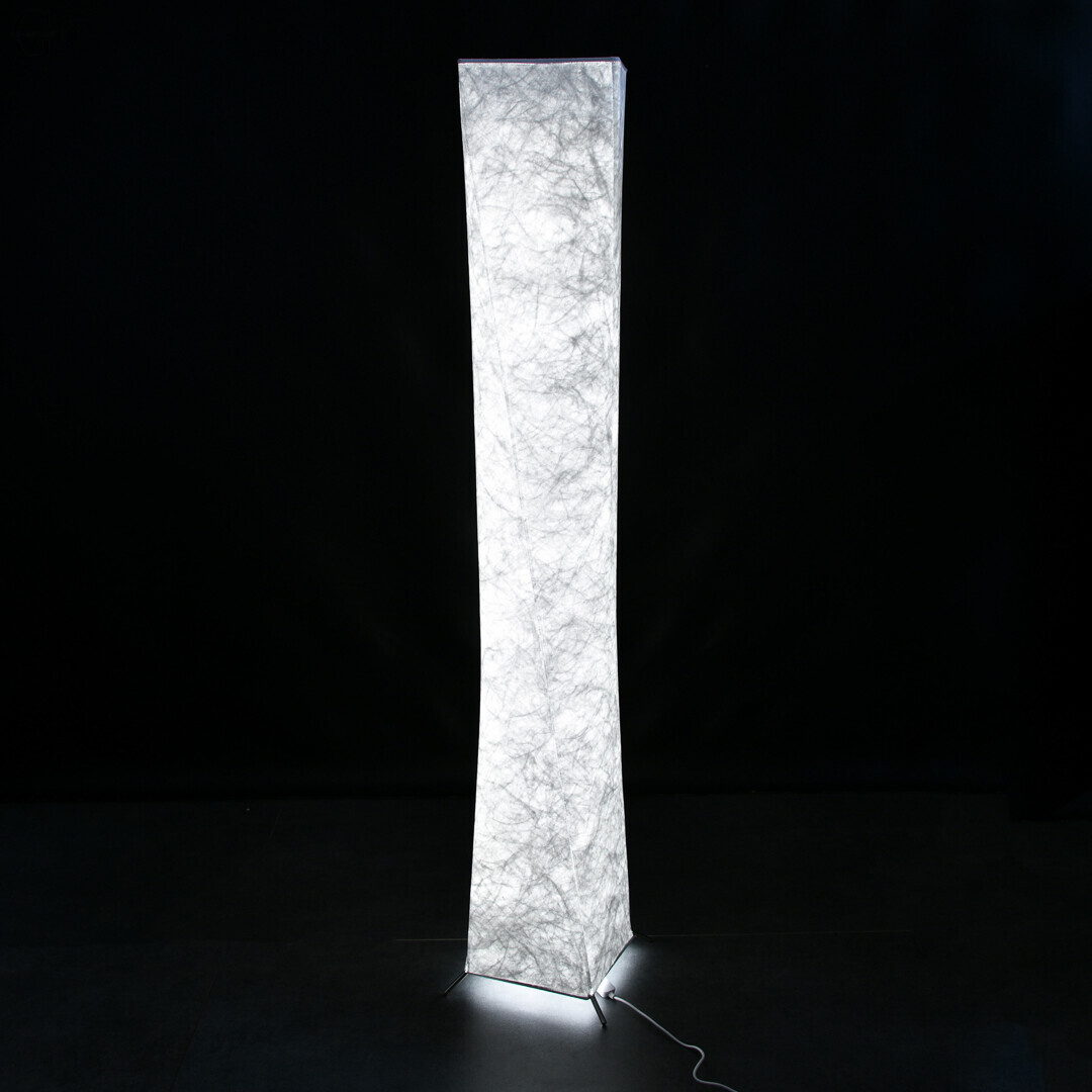 Торшер с LED подсветкой 130 см, USB+адаптер, теплый/холодный свет, регулировка яркости, пульт.
