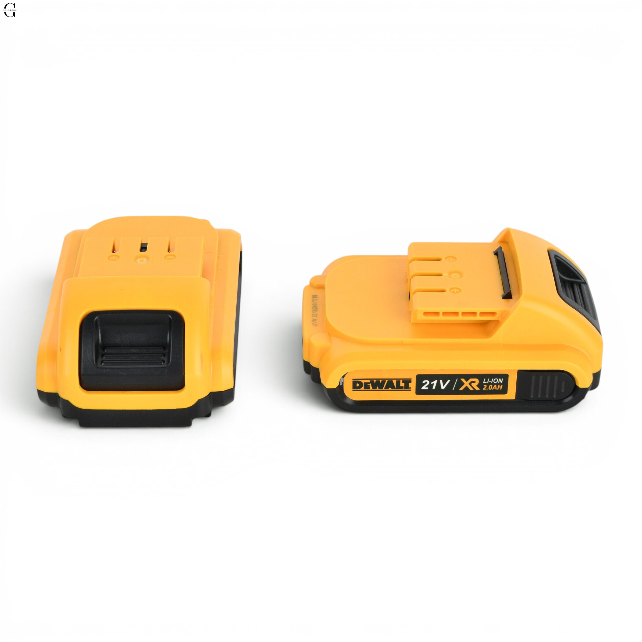 Шуруповерт DeWALT 21V Бесщеточный + 2 АКБ 20Ah + Металлический патрон + Набор инструментов
