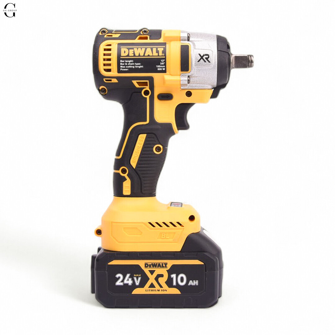 DeWALT гайковерт аккумуляторный 24V бесщеточный с кейсом, 2×10Ah аккумуляторами и набором насадок.