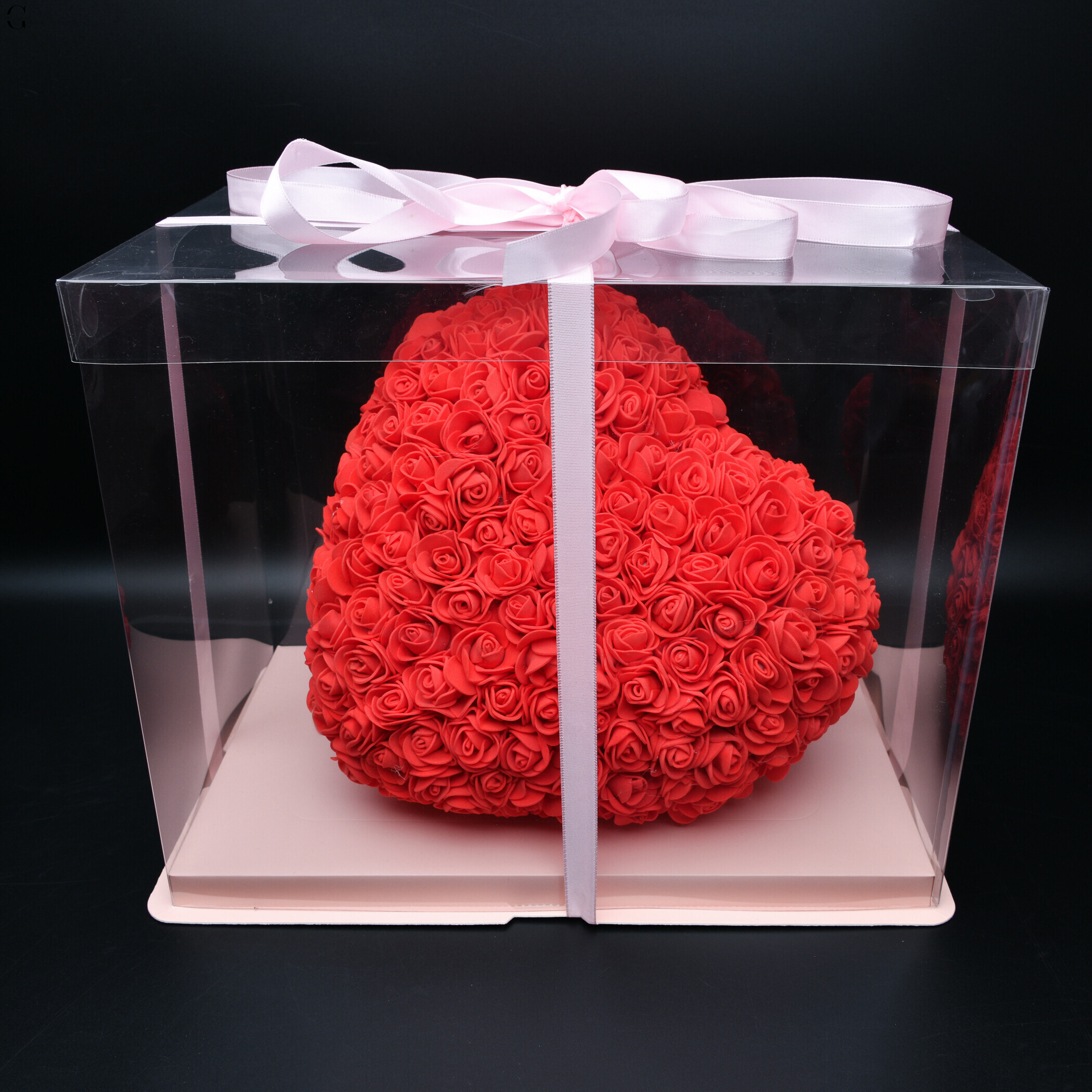 Серце з роз KR-20 28×25×13 см – декоративна композиція з 3D роз