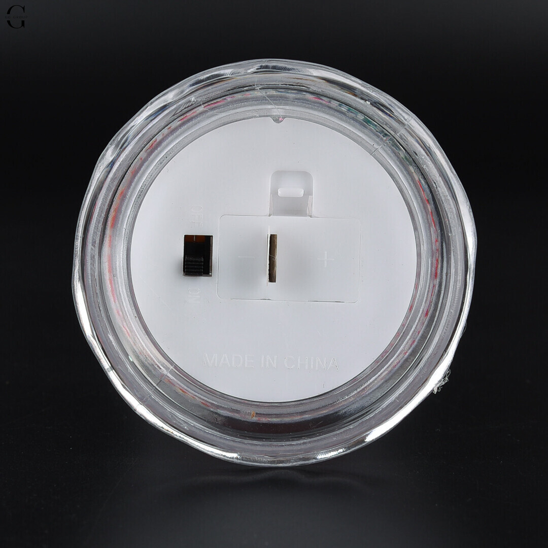 Різдвяний LED нічник-свічка з фігурками та рідиною 14 см на батарейках ART-0609