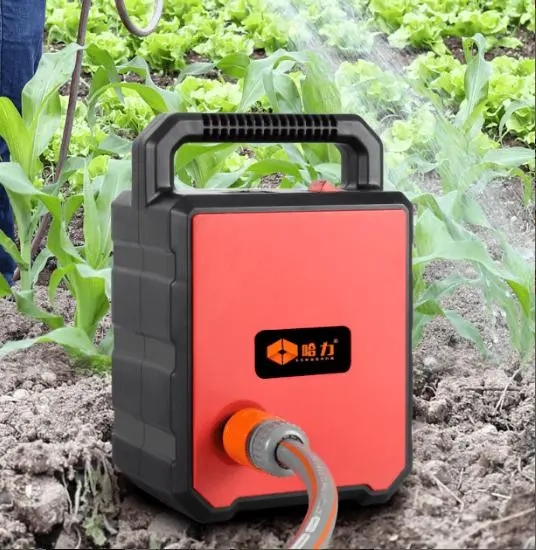 Автоновомная система полива, душа – Помпа для воды Pump-01 с аккумуляторами и распылителем, 3 м водозабора, 5 м шланг.
