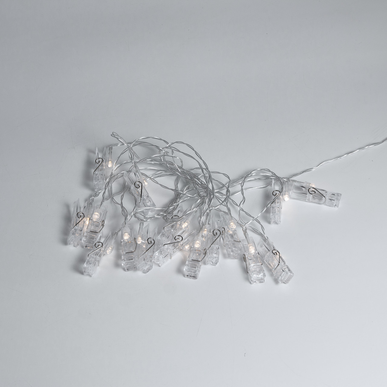 Гирлянда нить с прищепками 5.2 метра 20 LED светодиодов