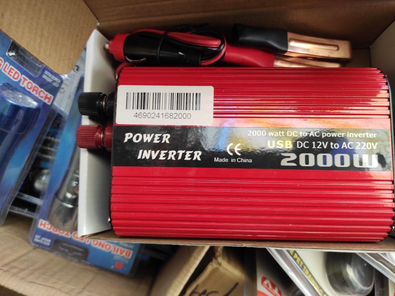 Инвертор напряжения 12V-220V WimpeX WX 2000W 8258