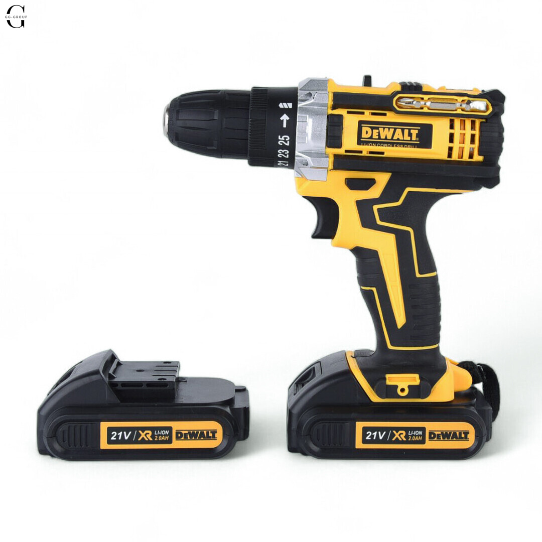 Шуруповерт акумуляторний DeWalt 21V з набором інструментів у кейсі, 2 акумулятори 2.0Ah